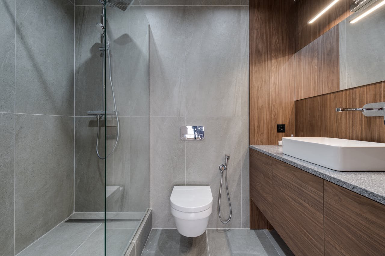 Rénovation douche moderne Urrugne - Étanchéité garantie