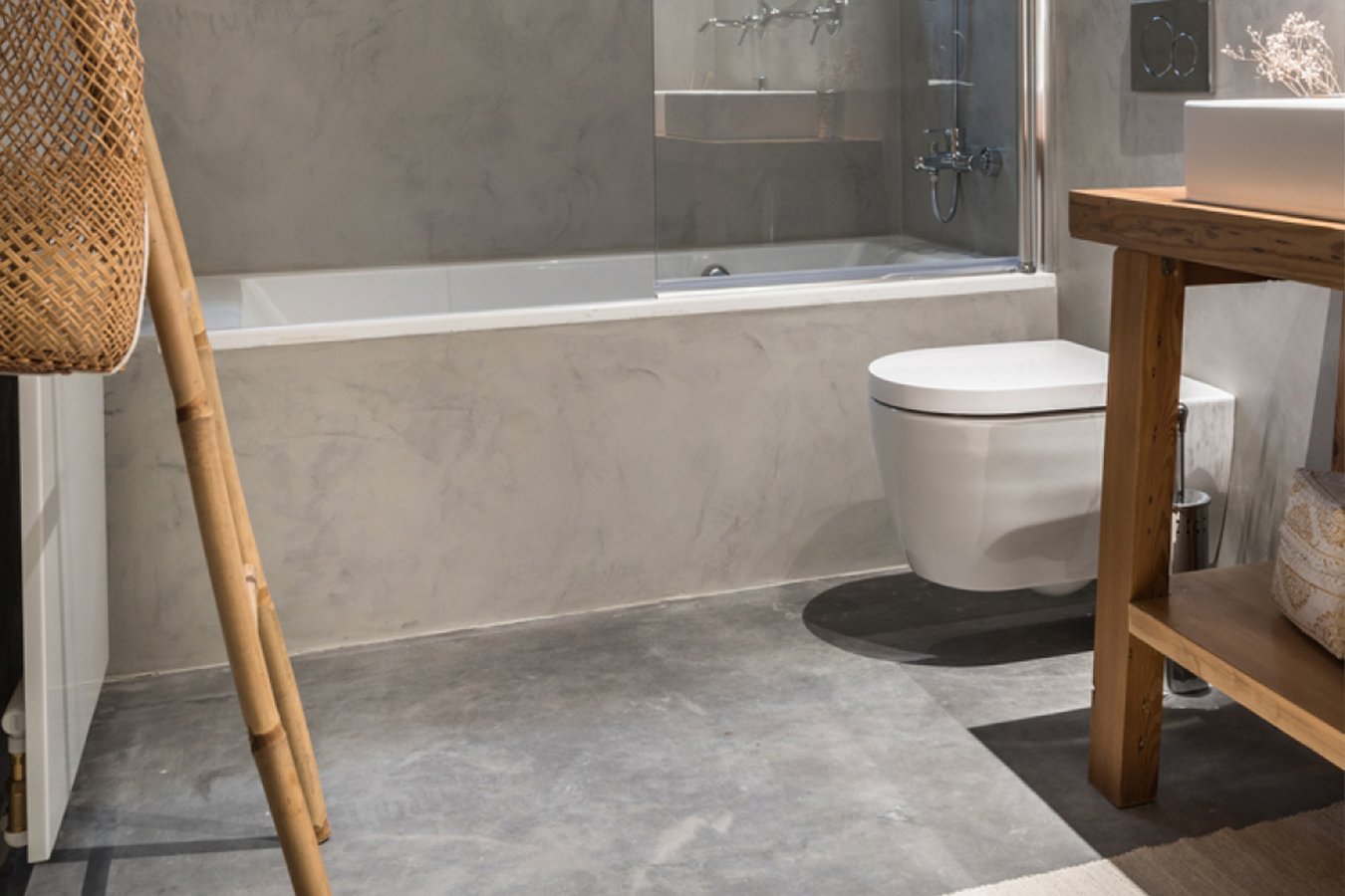 Reforma de baños pequeños en País Vasco: Donostia, Bilbao, Vitoria y Hendaya