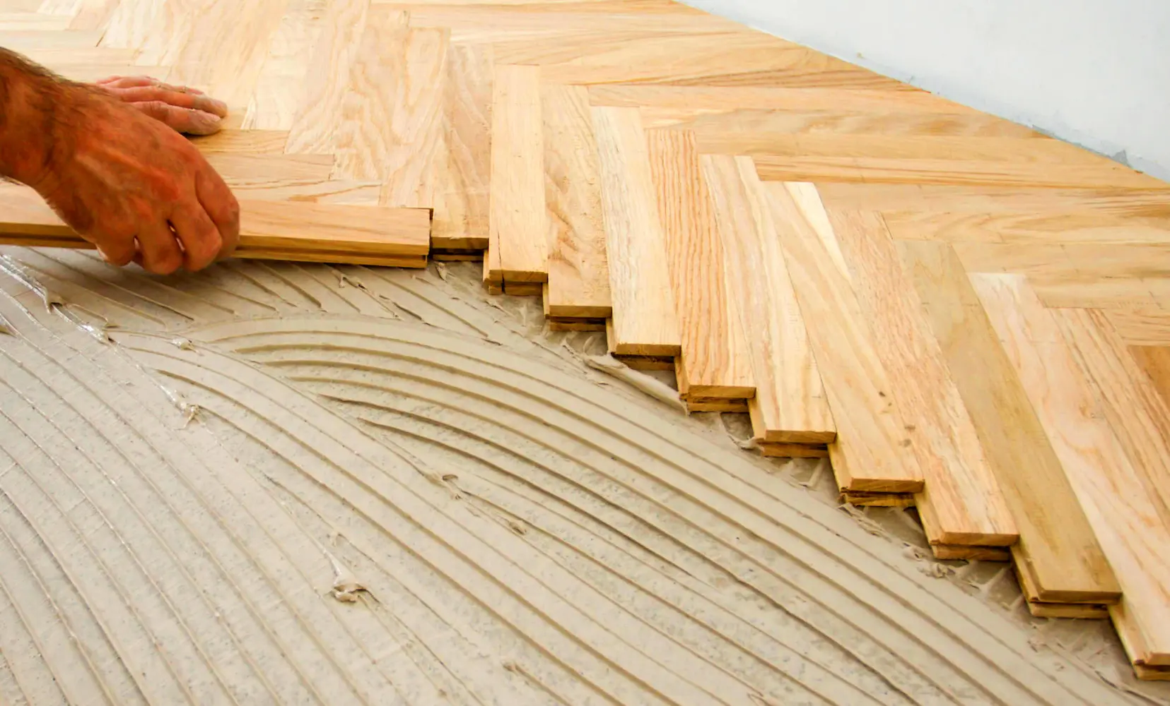 ponçage de parquet avec aspiration à Urrugne