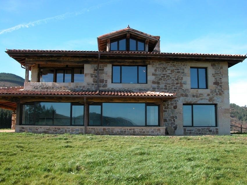 résultat ravalement de façade à Urrugne — peinture haute résistance