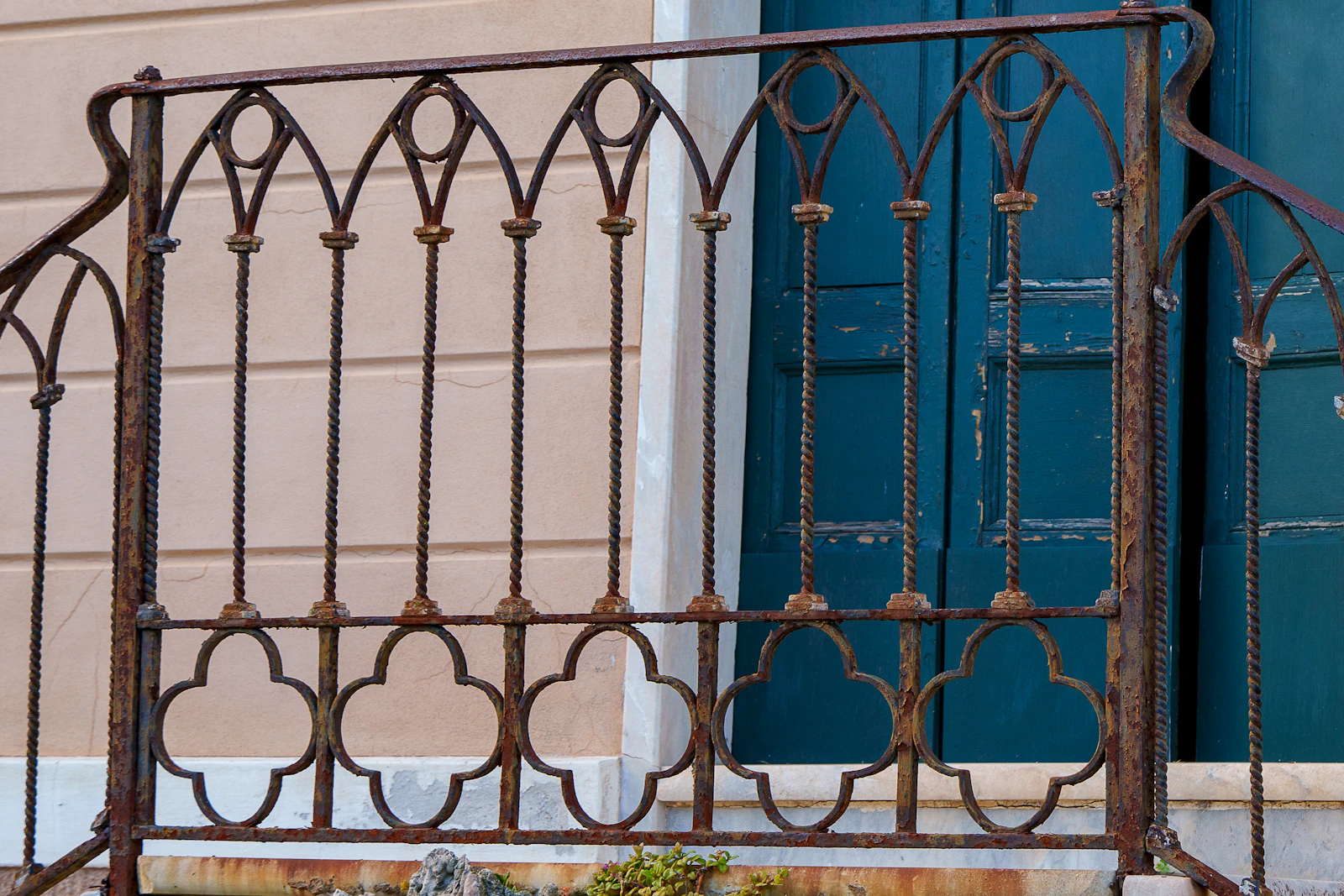 Peintre Façade à Biarritz — Reformas Ordoñez